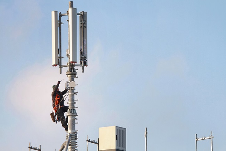 How To Identify The Health Risks Associated With 5G Towers