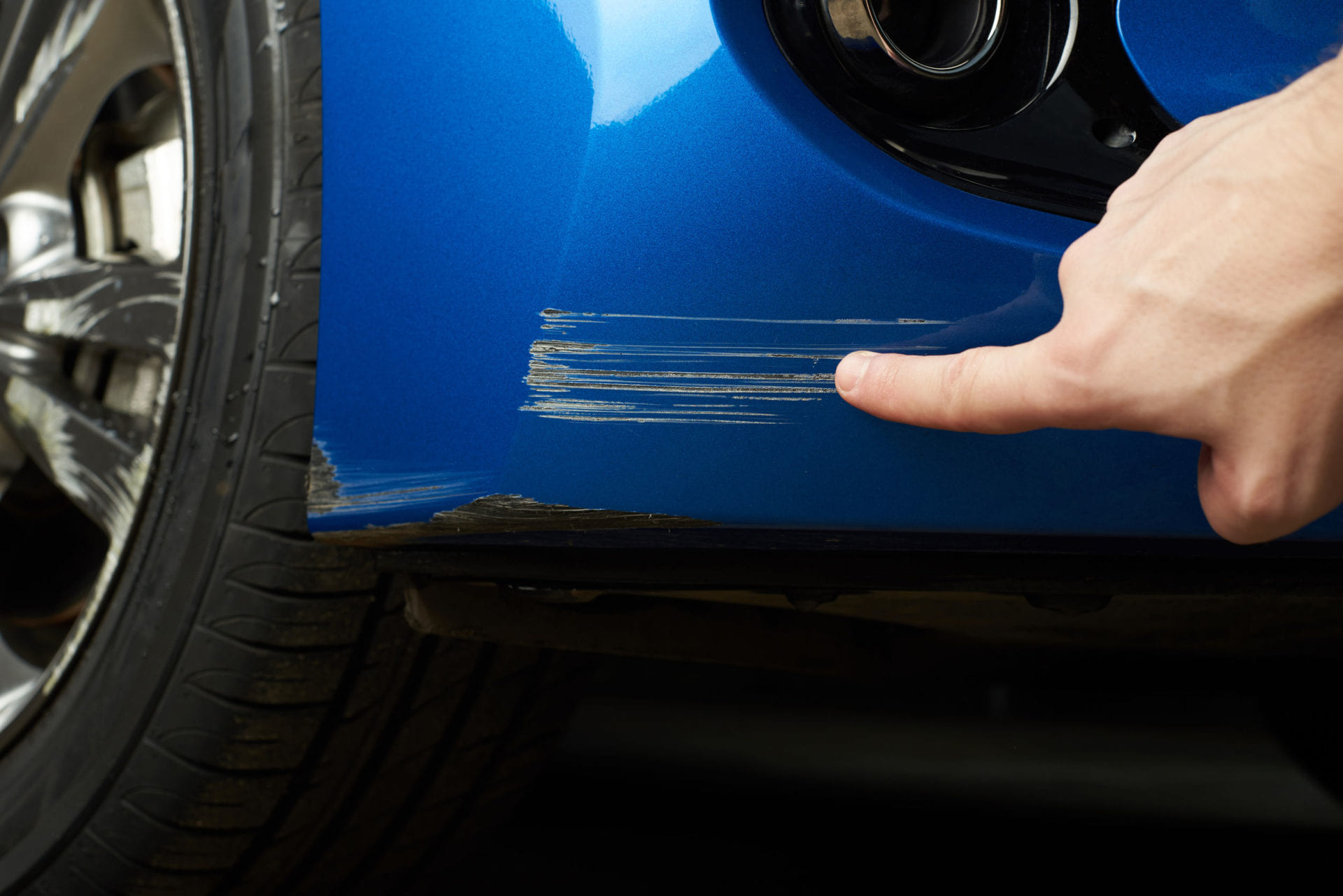 Quick Methods for Car Scratch Repair