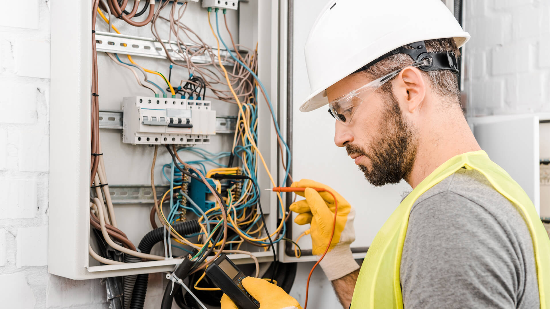 How to Get an Electrical and Plumbing Job