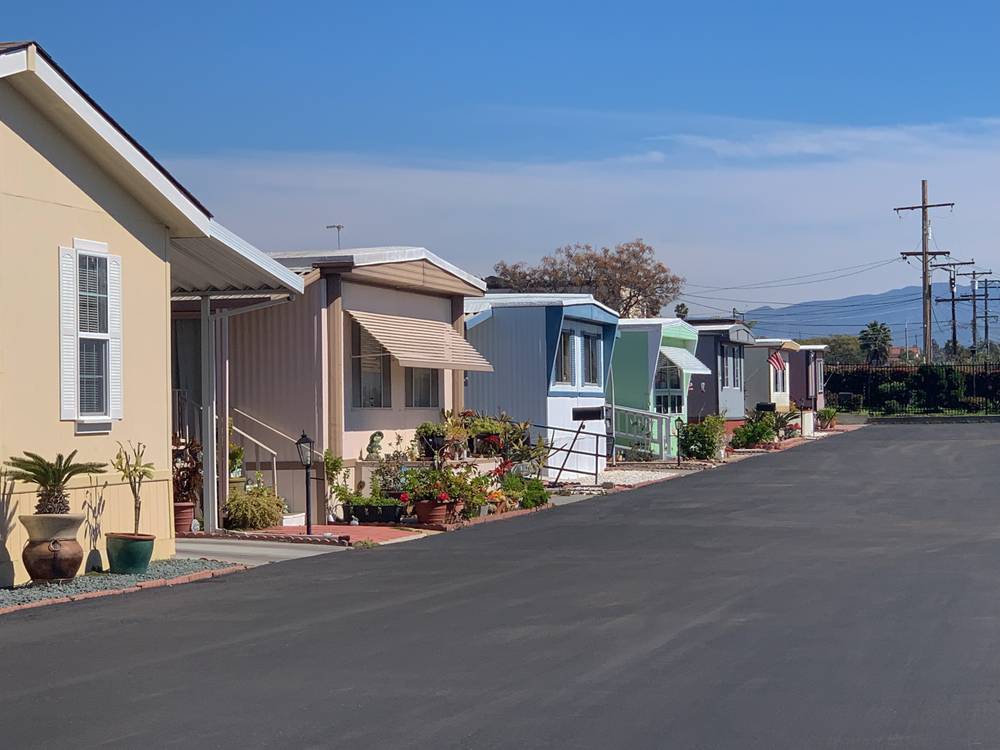 Discuss the Best Mobile Home Deals Tailored for Seniors