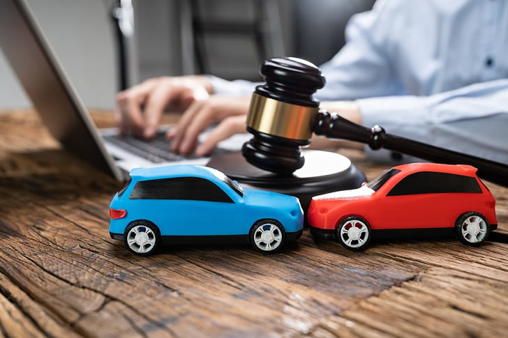 Tips for Hiring a Personal Injury Lawyer After a Car Accident