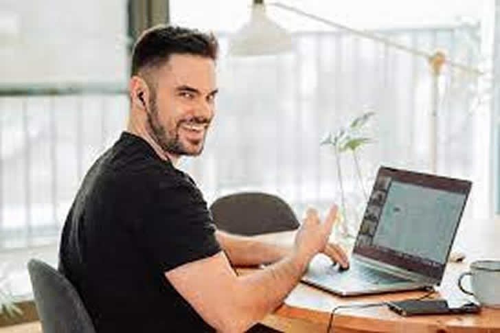 The Ultimate Microsoft Surface Pro Laptop: A Game Changer for Designers and Gamers